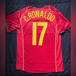 Ronaldo #17 Portugal 2004 S-L Soccer Jersey Retro Home World Cup CR7